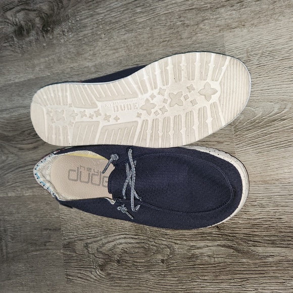 Hey Dude shoes - Picture 3 of 3